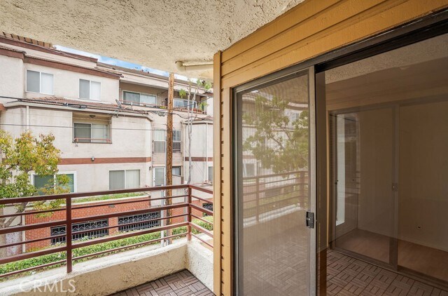 Foto del edificio - 400 N Louise St