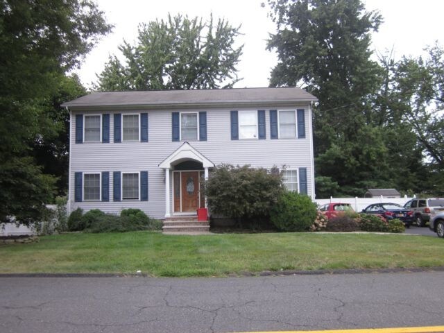 Foto principal - 52 S Conger Ave