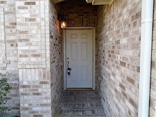 Building Photo - 3287 Bend Cove Ct