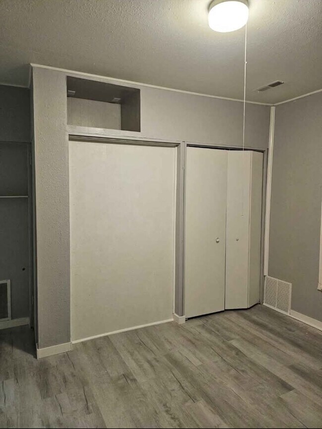 Foto del edificio - 1200 N Sheridan Rd