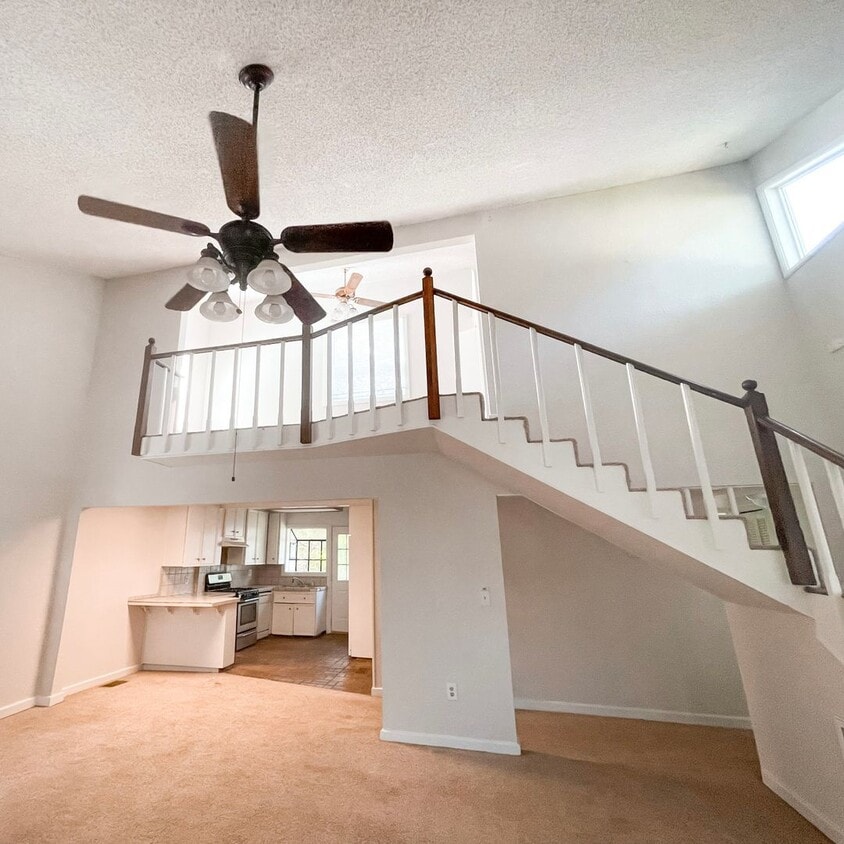 Photo - 1464 Pine Street