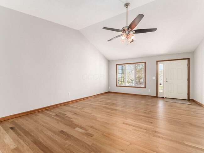 Foto del edificio - 532 Radcliff Dr