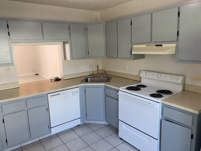 Foto del edificio - 3715 Savoy Ln