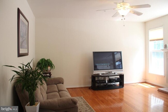 Foto del edificio - 134 Pendula Ct