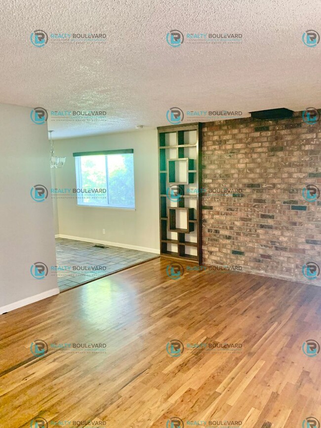 Foto del edificio - Charming 3-Bedroom Home Near McCarran – Gr...