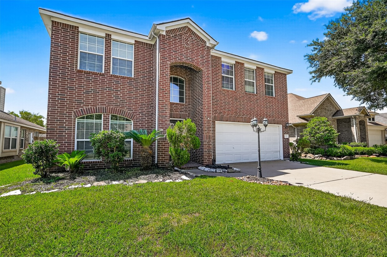 Primary Photo - 18519 Bare Meadow Ln