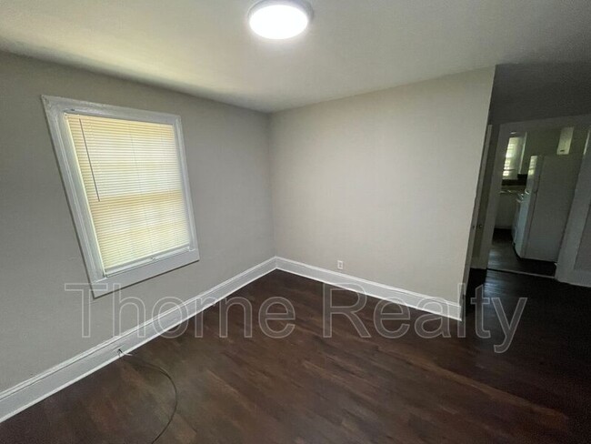 Foto del edificio - 1011 Wilson St SW