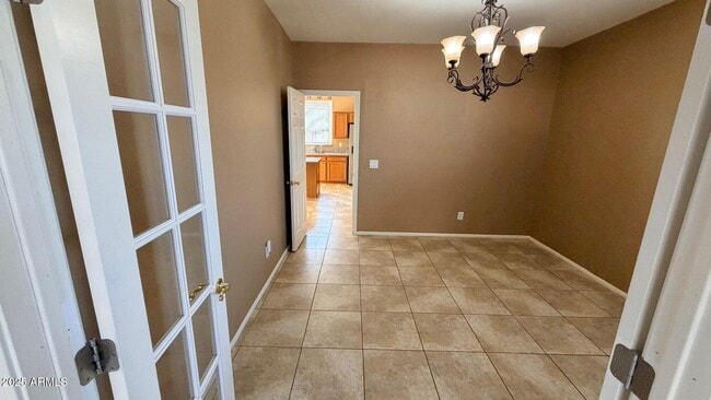 Foto del edificio - 21549 Backus Dr