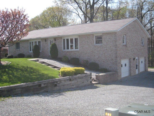 Building Photo - 136 Leffler Dr