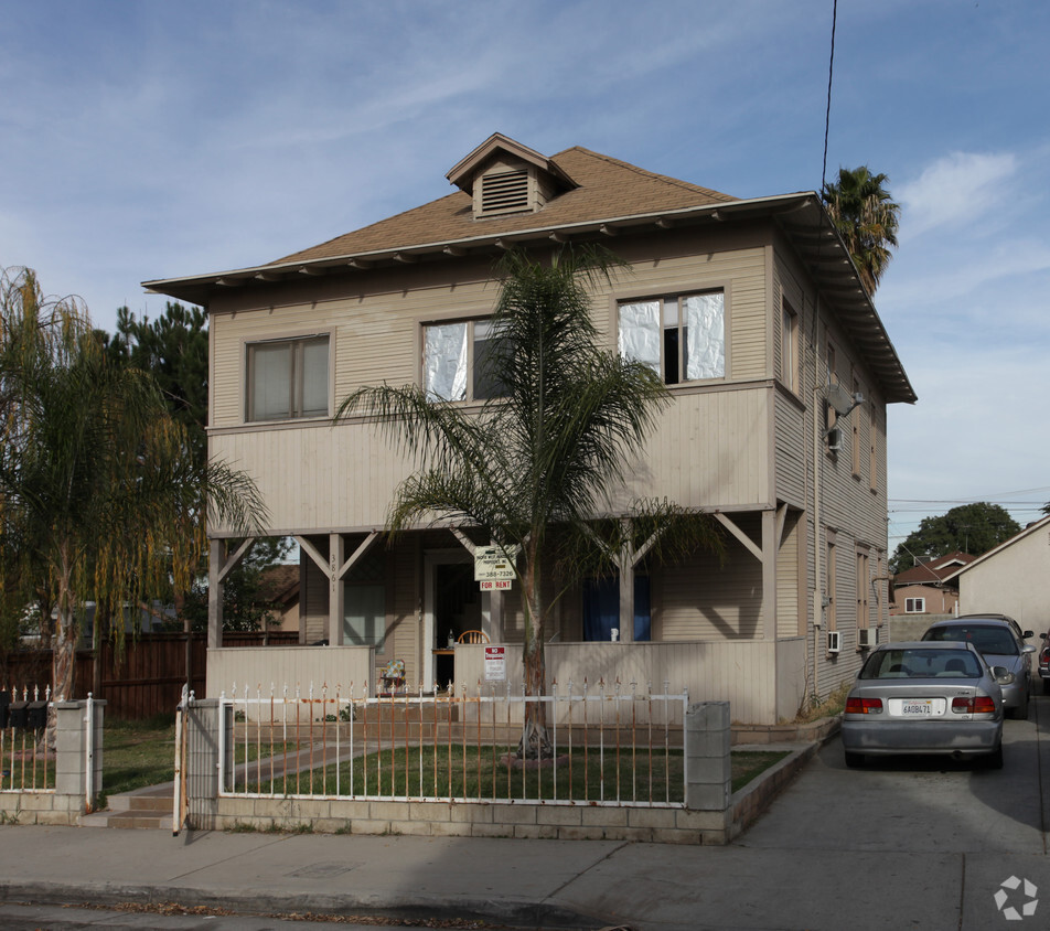 Foto del edificio - 3861 Taft St