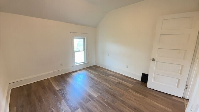 Foto del edificio - 540 Wausau Rd