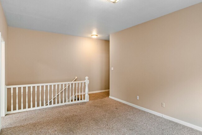 Foto del edificio - 1336 1/2 Park Ave - 3 bedroom | 1.5 bath |...