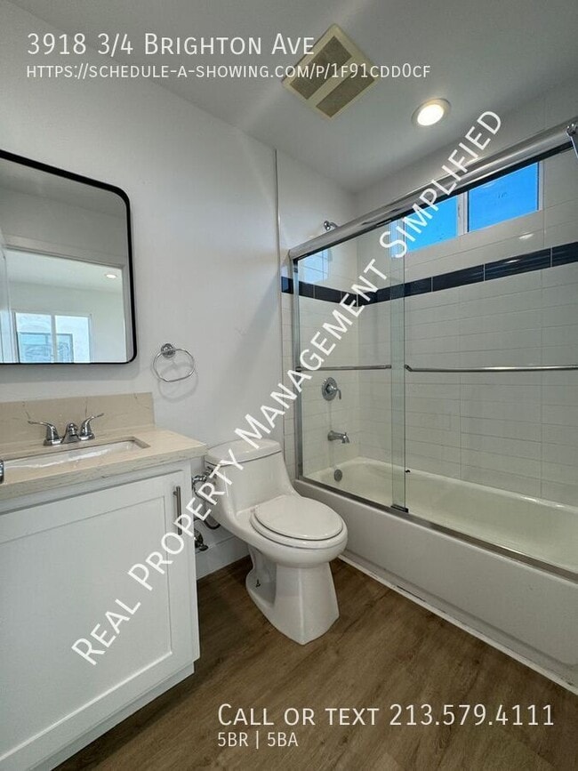 Building Photo - 3918 3/4-3914 Brighton Ave