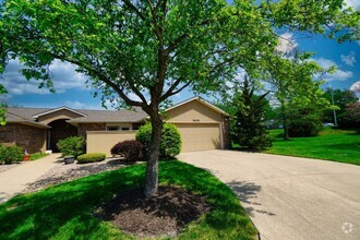 Building Photo - 3636 Augusta Dr