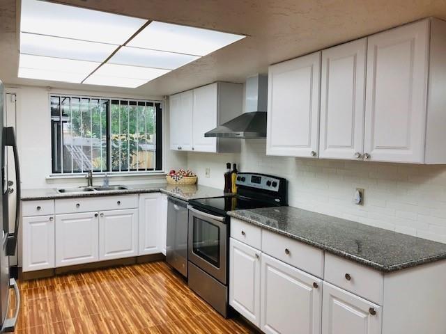 Building Photo - 6655 Westwick Dr