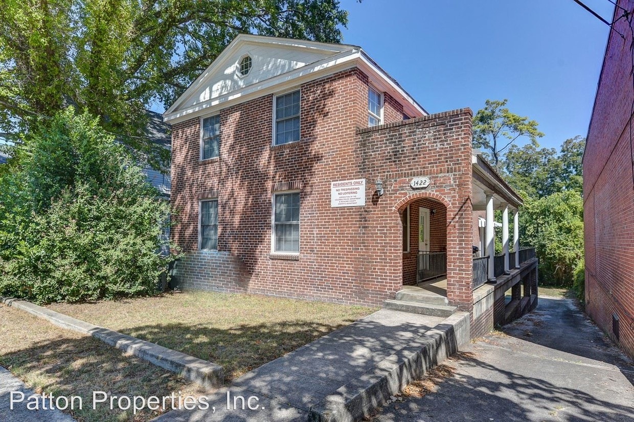 Primary Photo - 1422 Gregg St