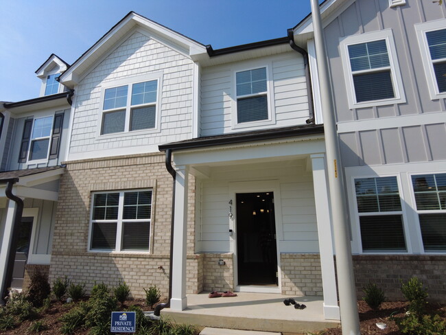 Building Photo - 419 Parker Sta Ave
