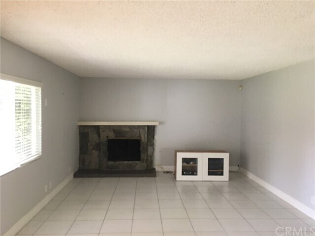 Foto del edificio - 22910 Mountain Laurel Way