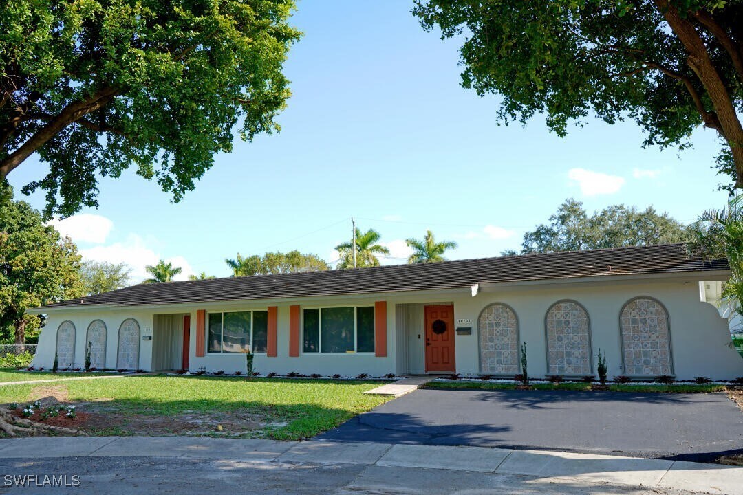 Primary Photo - 10701 SW 77th Ct