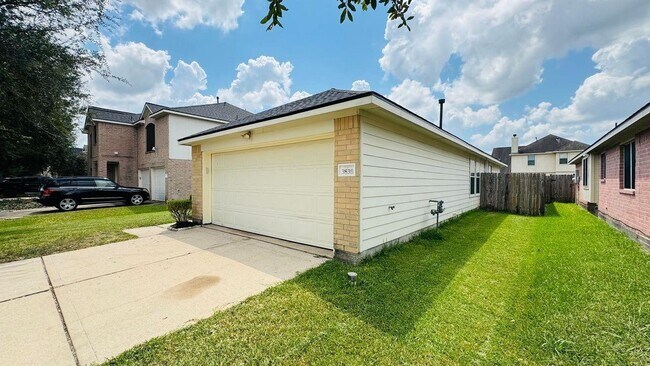 Foto del edificio - 3838 St Simon Manor Dr