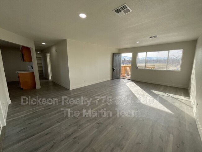 Foto del edificio - 1090 Barstow St