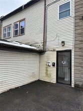 Building Photo - 1045 S Clinton Ave