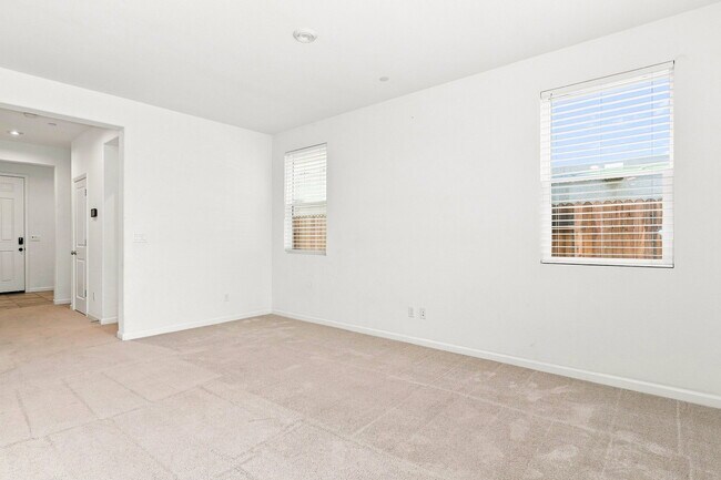 Building Photo - 1624 Lion St