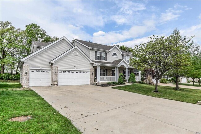 Building Photo - 606 Autumnwood Forest Dr