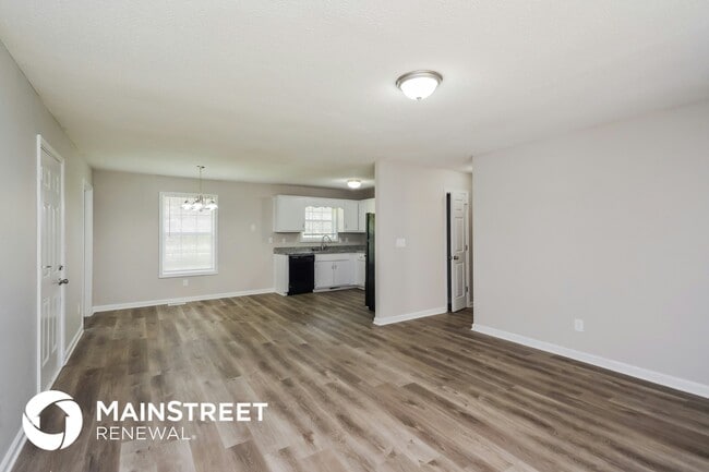 Building Photo - 10106 Stone St NW