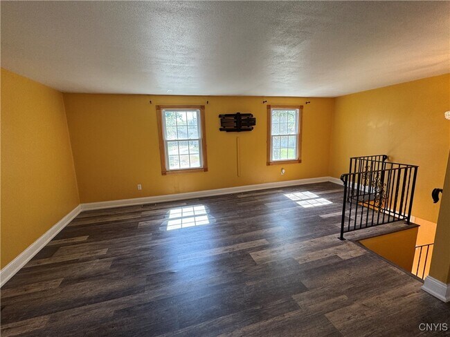 Foto del edificio - 3059 Hayfield Ln
