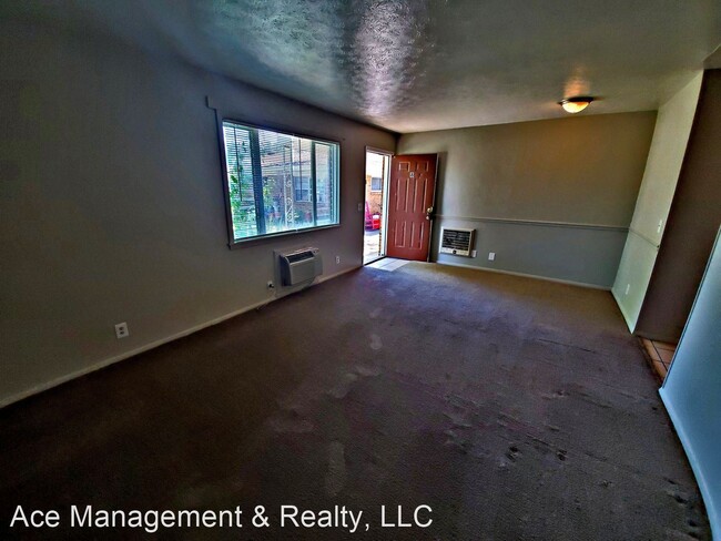 Foto del edificio - 4510 Foster Ave SW