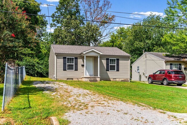 Building Photo - 2705 Jennette Cir