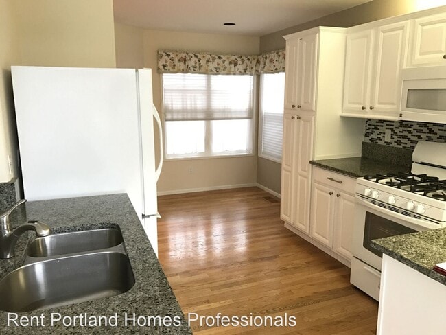 Building Photo - 2 br, 2.5 bath House - 14850 SW Osprey Court