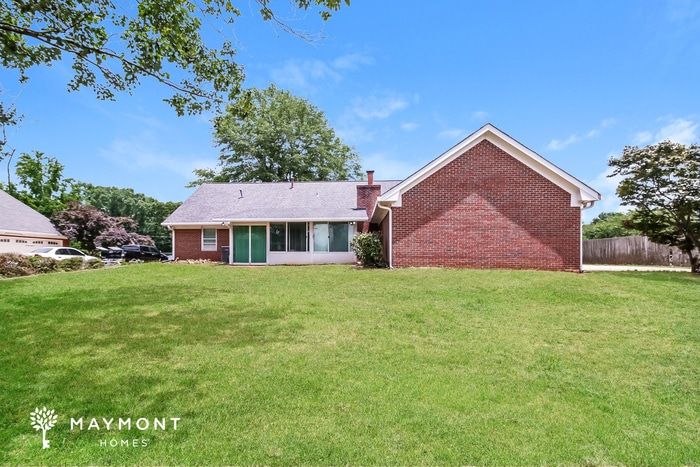 Building Photo - 3-Bedroom Brick Home with Character