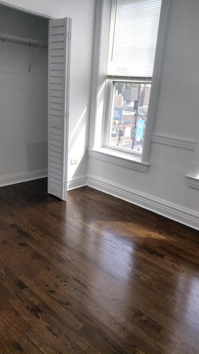 Foto del edificio - 3503 W 26th St