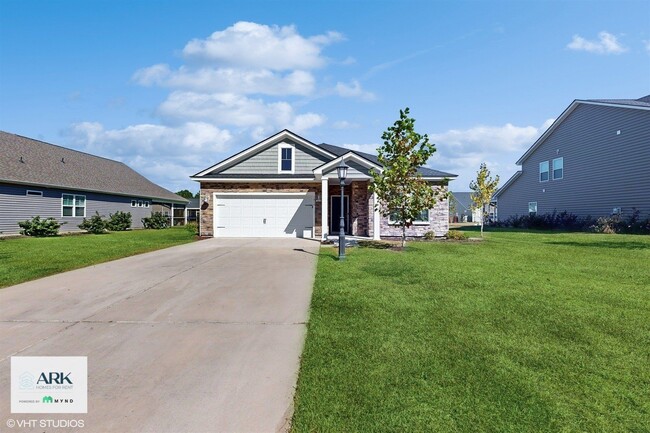 Building Photo - 163 Barwick Dr NW
