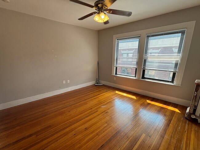 Foto del edificio - 9 Sewall Ave