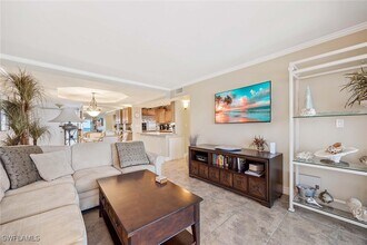 Building Photo - 3443 Gulf Shore Blvd N