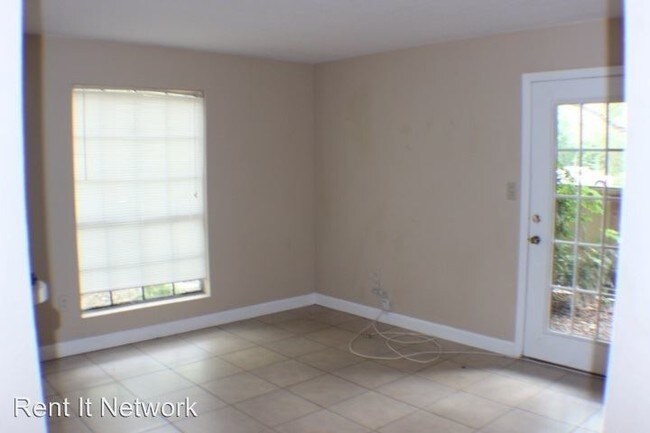 Foto del edificio - 8649 Fancy Finch Dr