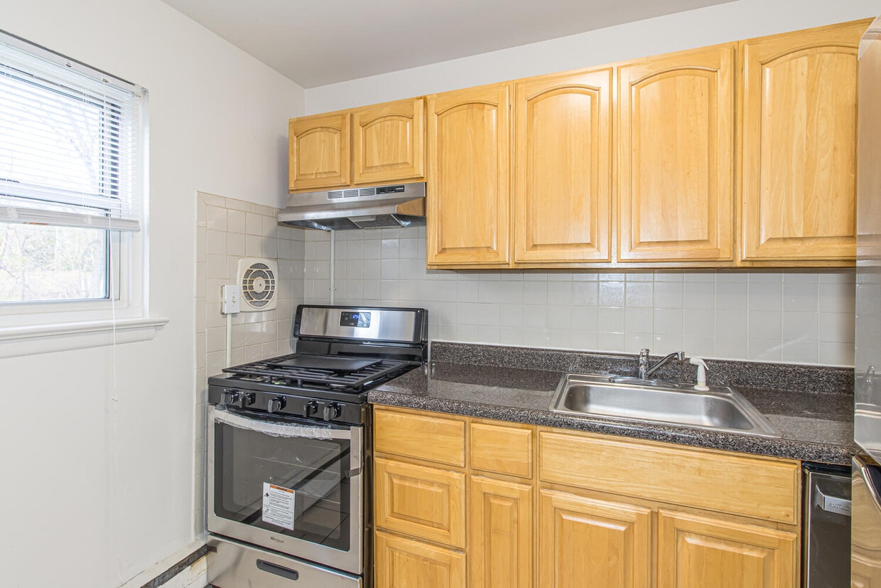 Westview Apartment Homes Apartments in Westwood, NJ