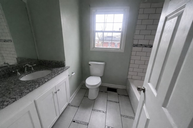 Photo - 1100 N 6th St House