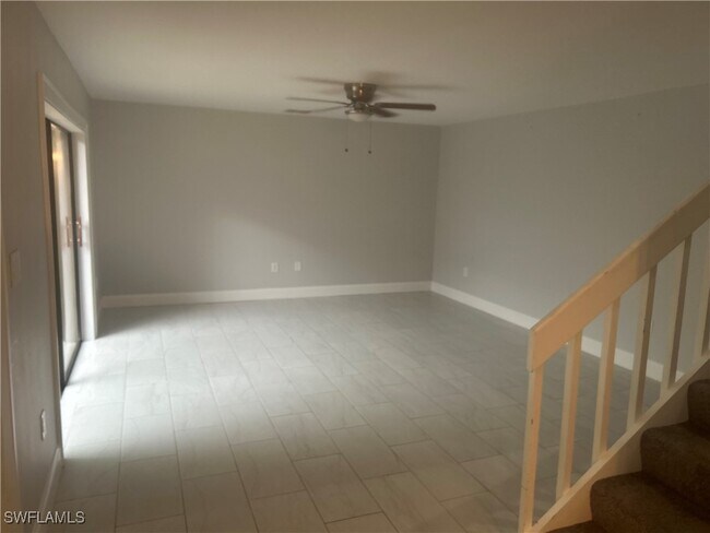 Foto del edificio - 18001 San Juan Ct SE
