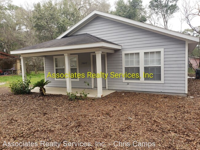 Building Photo - 4 br, 2 bath House - 3440 SE 19th Ave