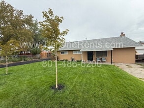 Building Photo - 803 E 9990 S
