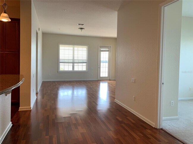 Foto del edificio - 3362 Robert Trent Jones Dr