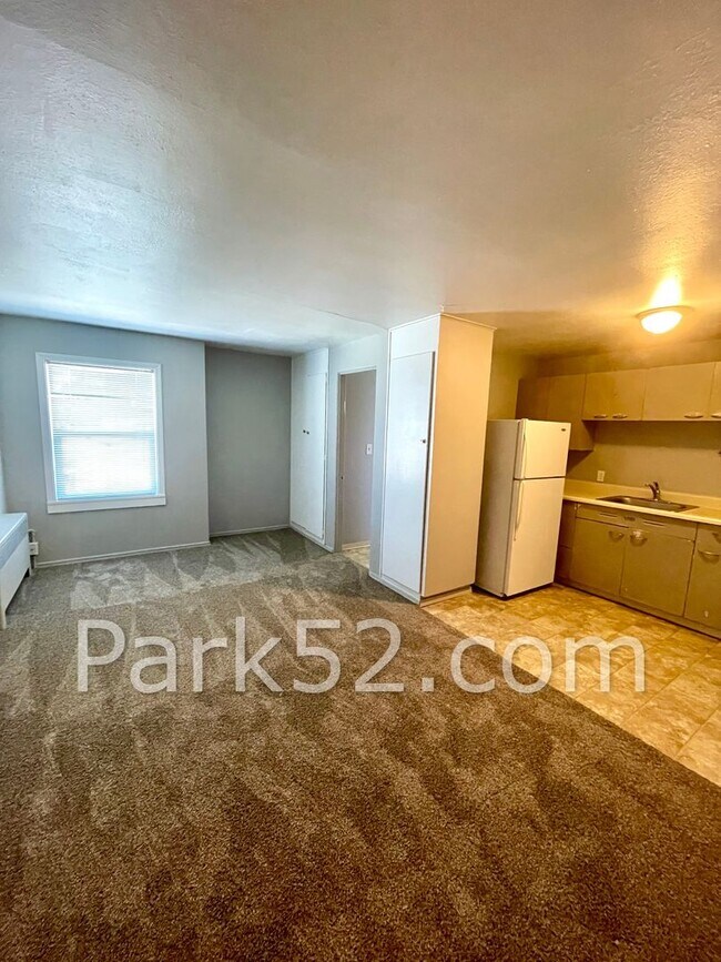 Foto del edificio - 5240 S Puget Sound Ave