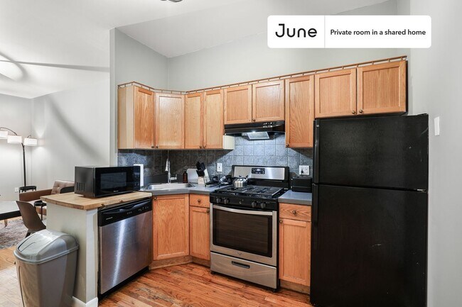 Foto del edificio - Room in Shared 4 bed/2 bath home