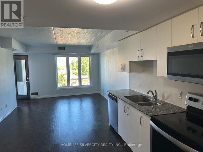 Building Photo - 104 Summit Ridge Dr