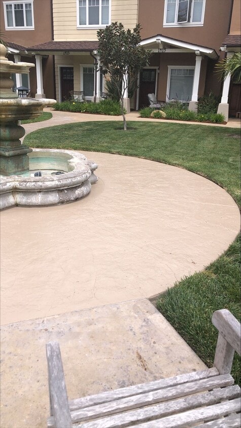 Primary Photo - Live Upstairs, Work Downstairs: Rare Versatile Carpinteria Craftsman Townhouse!