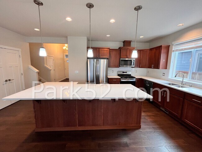 Foto del edificio - Half Off First Full Month! 4 Bedroom Single Family Home in Lacey